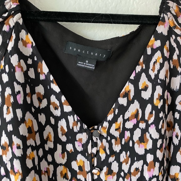 Super Cute Long Sleeve Sanctuary Top Size Small Rarely Worn - Picture 4 of 4